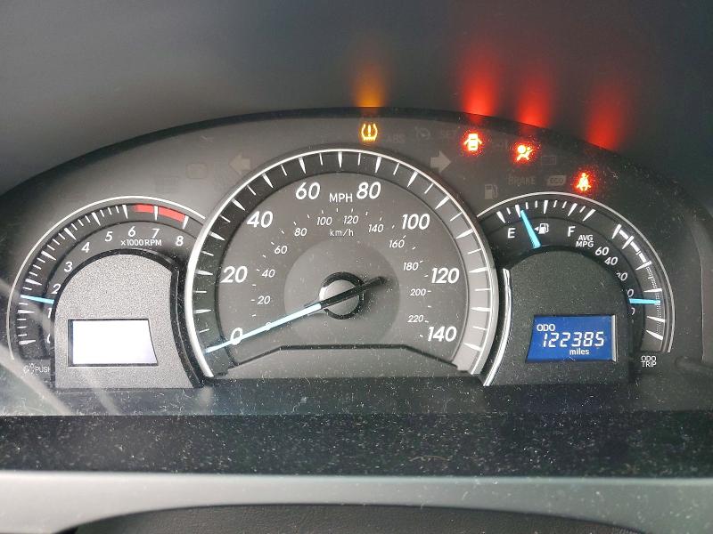 Photo 9 from auction – 2015 TOYOTA CAMRY LE with VIN 4T1BF1FK9FU496550