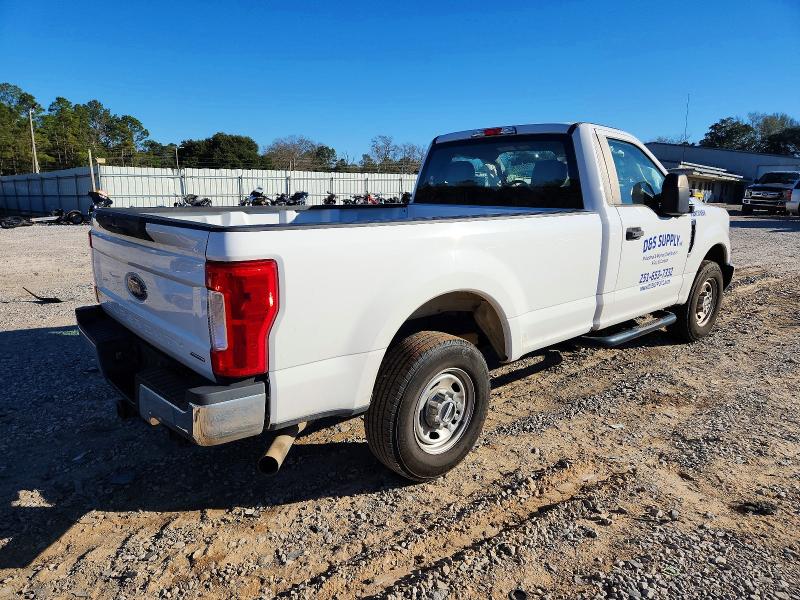 Photo 3 from auction – 2018 FORD F250 SUPER with VIN 1FTBF2A67JEC45601