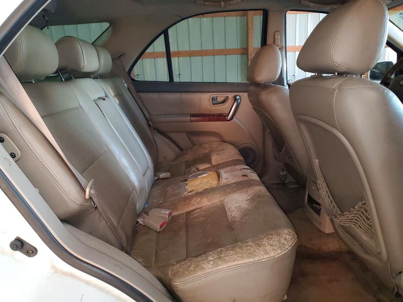 Photo 11 from auction – 2005 KIA SORENTO EX with VIN KNDJD733155340937