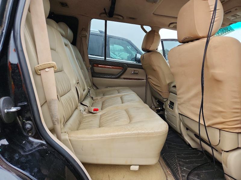 Photo 11 from auction – 2004 LEXUS LX 470 with VIN JTJHT00W643535592