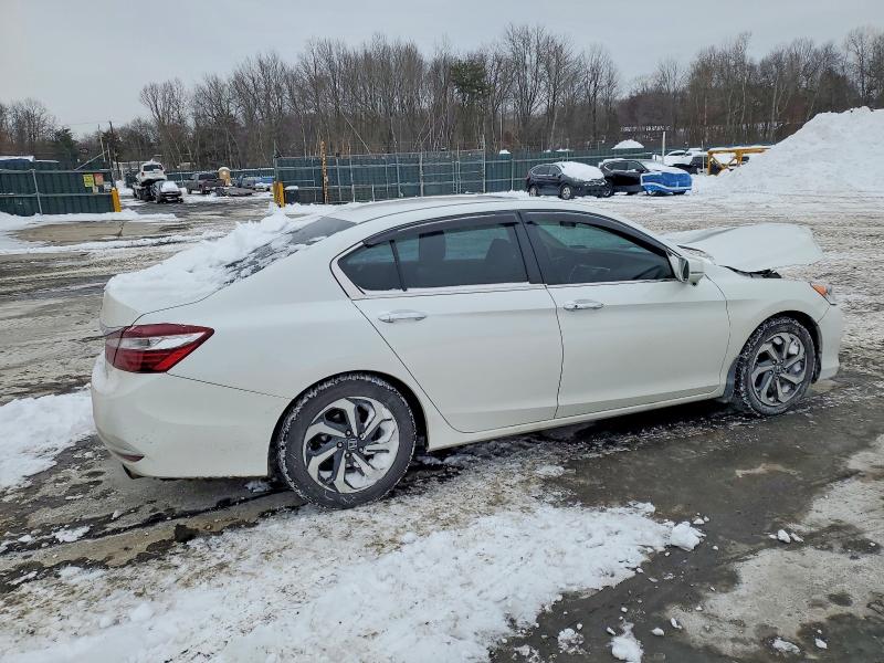 Photo 3 from auction – 2016 HONDA ACCORD EXL with VIN 1HGCR2F83GA198087
