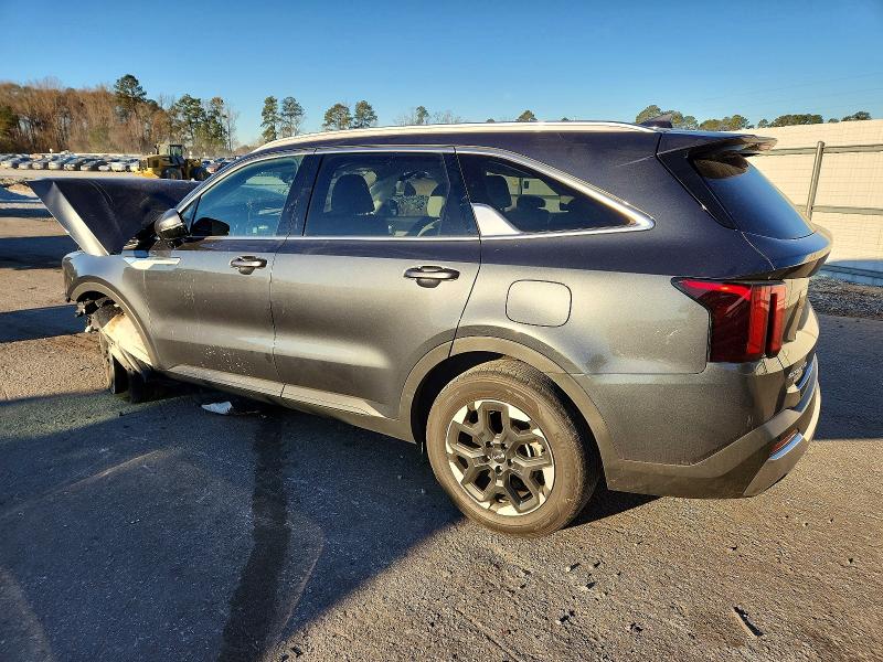 Photo 2 from auction – 2025 KIA SORENTO with VIN 5XYRL4JC0SG322844