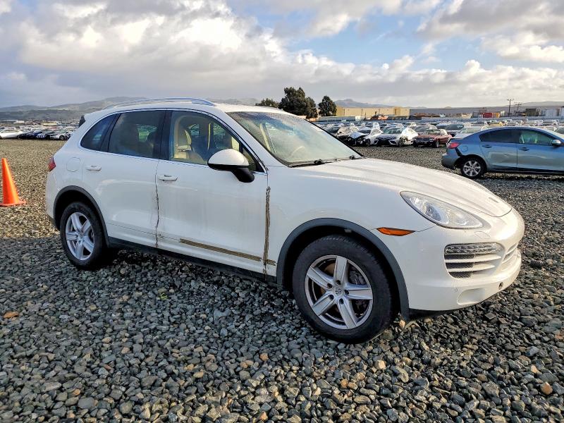 Photo 4 from auction – 2012 PORSCHE CAYENNE with VIN WP1AA2A28CLA04764