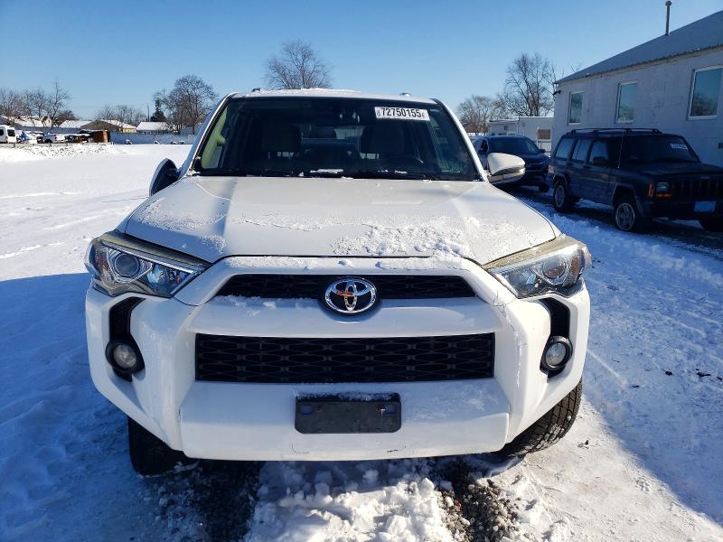 Photo 5 from auction – 2014 TOYOTA 4RUNNER SR with VIN JTEBU5JR7E5151785