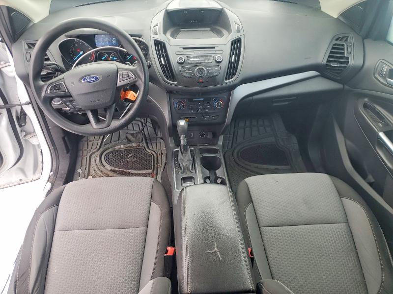 Photo 8 from auction – 2017 FORD ESCAPE SE with VIN 1FMCU9GD1HUB45692