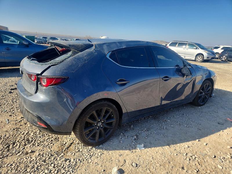 Photo 3 from auction – 2023 MAZDA 3 PREMIUM with VIN JM1BPBNY3P1607075