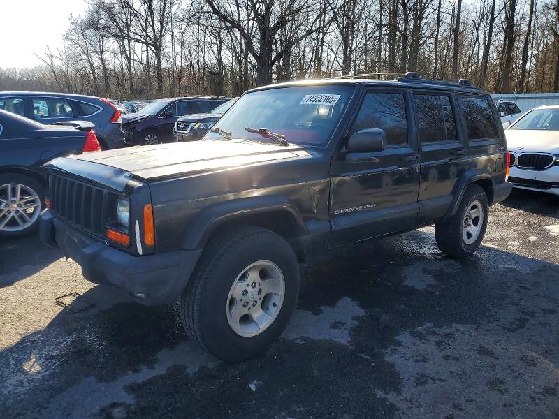 JEEP CHEROKEE S 2000 with VIN 1J4FF48SXYL236858 - Photo from auction