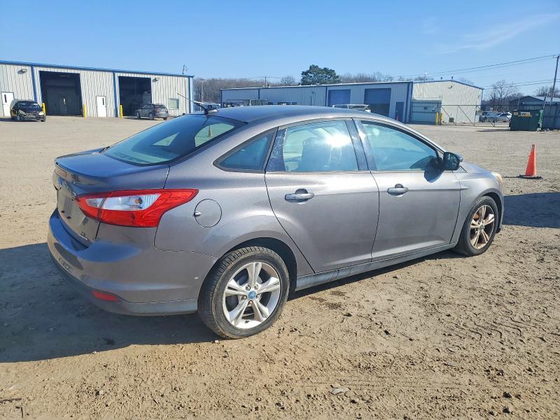 Photo 3 from auction – 2013 FORD FOCUS with VIN 1FADP3F25DL114383