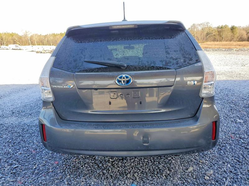 Photo 6 from auction – 2013 TOYOTA PRIUS V with VIN JTDZN3EU7D3210377