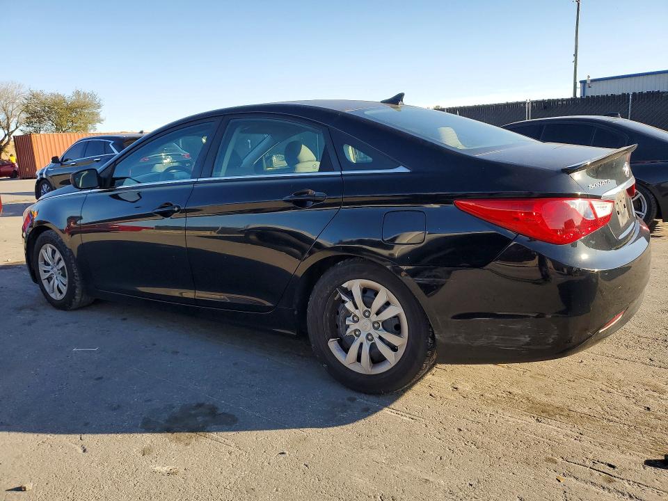 Photo 2 from auction – 2011 HYUNDAI SONATA GLS with VIN 5NPEB4AC2BH069603