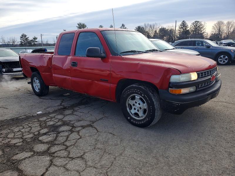 Photo 4 from auction – 2000 CHEVROLET SILVERADO with VIN 1GCEC19T6YZ326490