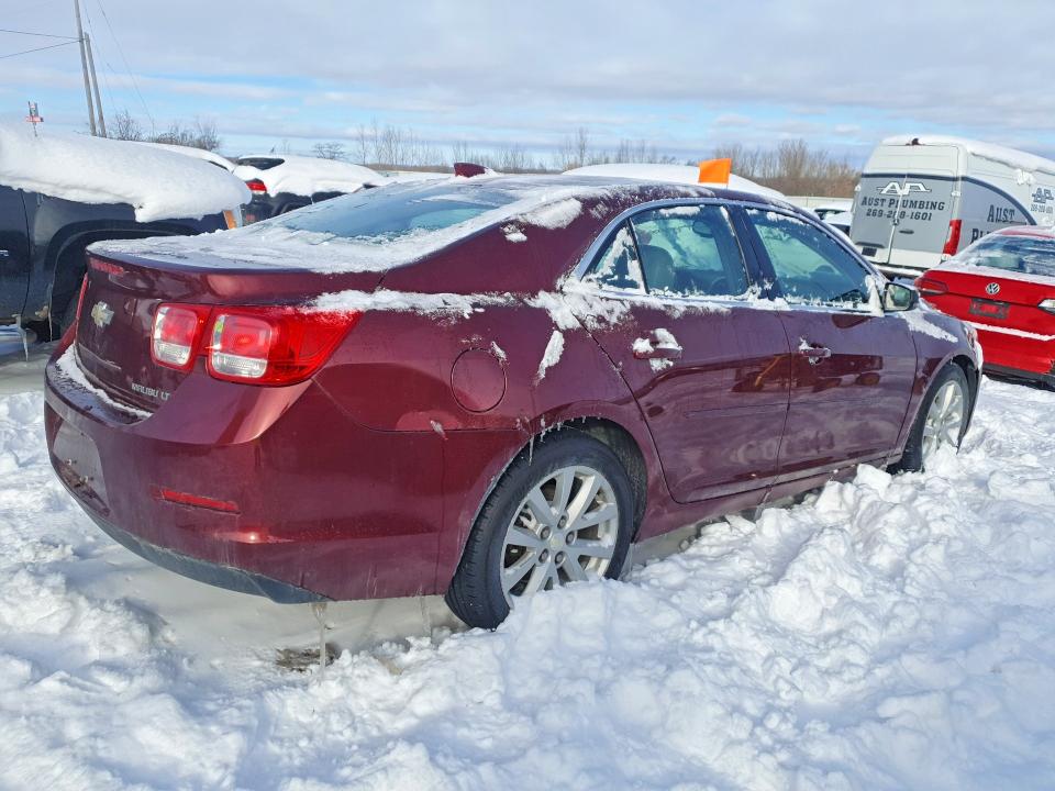Photo 3 from auction – 2015 CHEVROLET MALIBU 2LT with VIN 1G11D5SL3FF325608