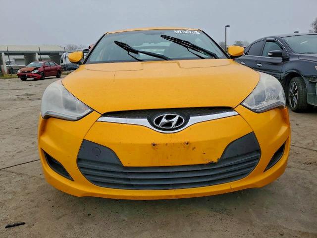 Photo 5 from auction – 2013 HYUNDAI VELOSTER with VIN KMHTC6AD7DU177485