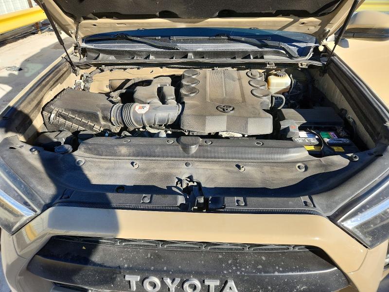 Фото 12 с аукциона – 2016 TOYOTA 4RUNNER SR с VIN JTEBU5JRXG5336433