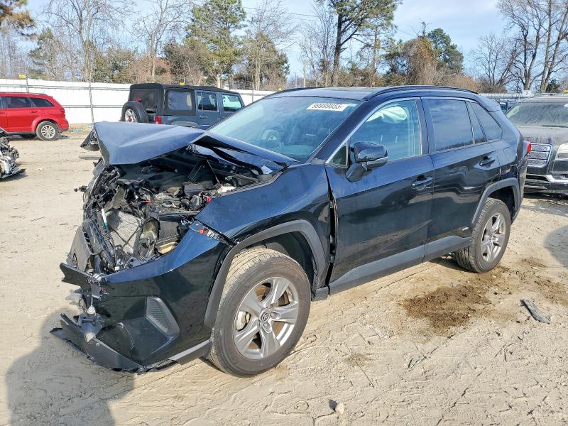 Photo 1 from auction – 2024 TOYOTA RAV4 LE with VIN 4T3MWRFV6RU144605