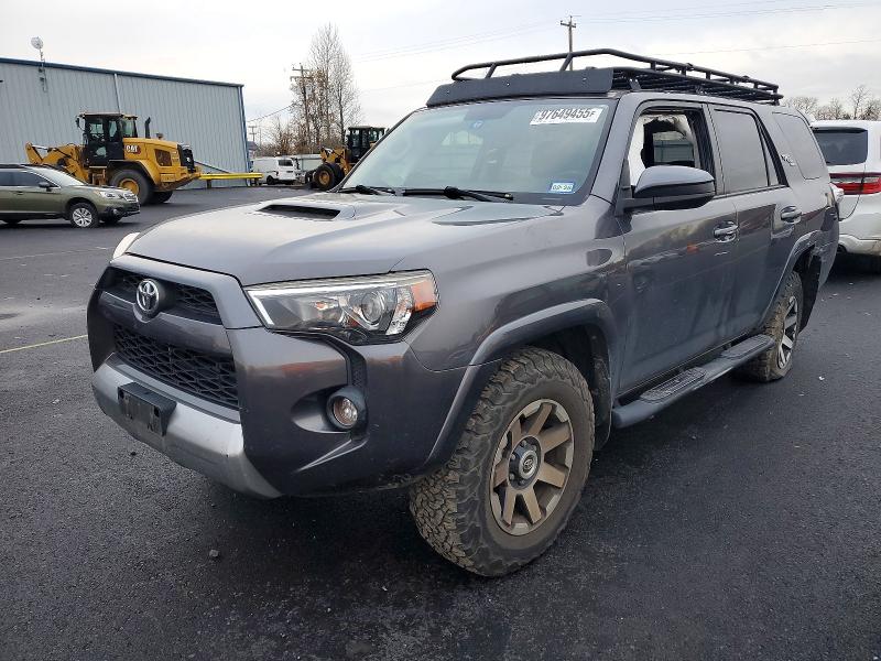 TOYOTA 4RUNNER SR 2017 with VIN JTEBU5JR2H5408744 - Photo from auction