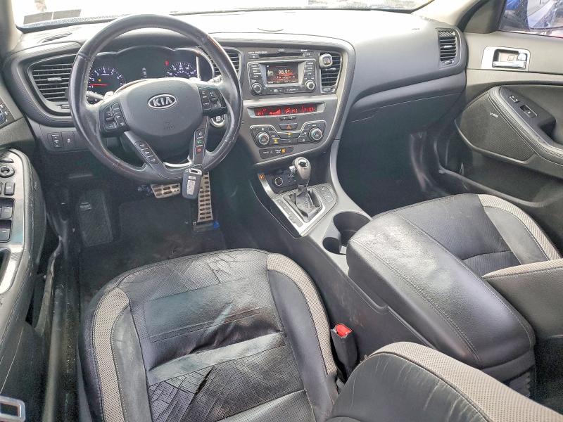 Photo 8 from auction – 2012 KIA OPTIMA SX with VIN 5XXGR4A6XCG058313