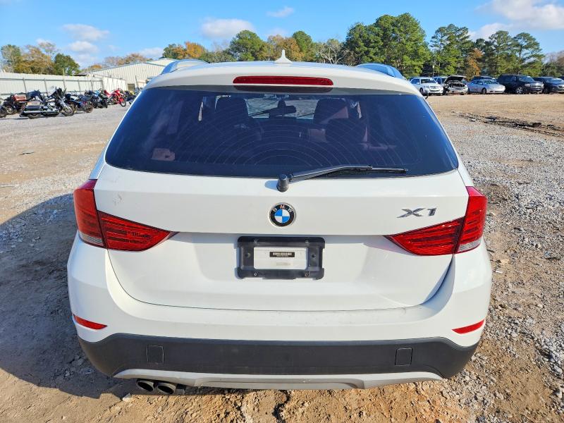 Photo 6 from auction – 2015 BMW X1 SDRIVE2 with VIN WBAVM1C50FVW58854