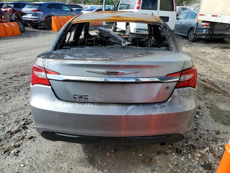 Photo 6 from auction – 2014 CHRYSLER 200 TOURIN with VIN 1C3CCBBB2EN171619