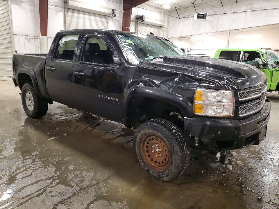 Photo 4 from auction – 2010 CHEVROLET SILVERADO with VIN 3GCRKSE34AG255859