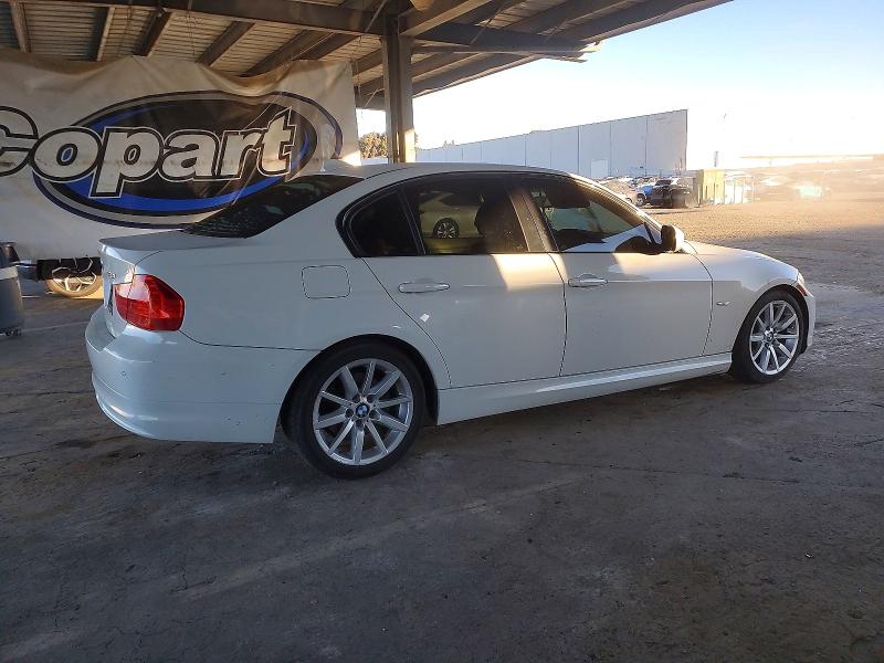 Photo 3 from auction – 2011 BMW 328 I SULE with VIN WBAPH5G56BNM83096