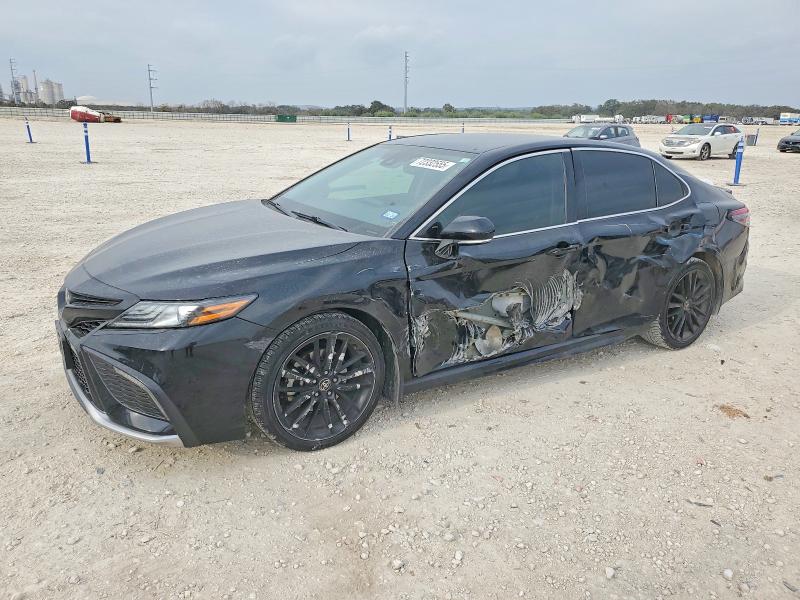 TOYOTA CAMRY XSE 2022 with VIN 4T1K61AK7NU028337 - Photo from auction