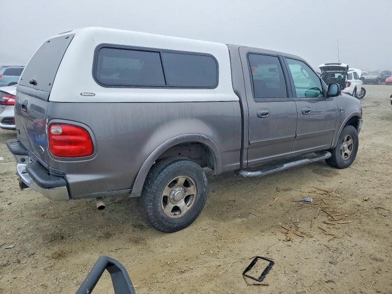 Photo 3 from auction – 2002 FORD F150 SUPER with VIN 1FTRW08L22KD39029