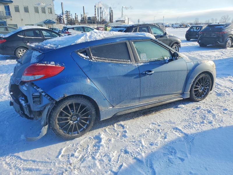 Foto 3 de la subasta – 2016 HYUNDAI VELOSTER T con VIN KMHTC6AE5GU256893