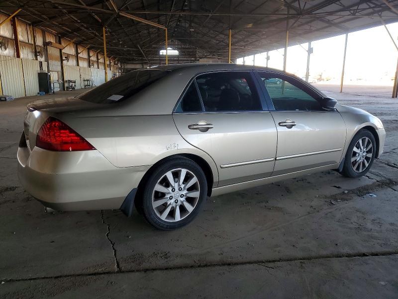 Photo 3 from auction – 2006 HONDA ACCORD with VIN 1HGCM66836A047674