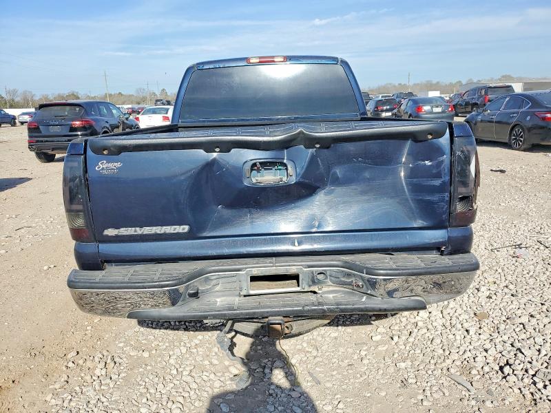 Photo 6 from auction – 2006 CHEVROLET SILVERADO with VIN 1GCEC19V06Z213939