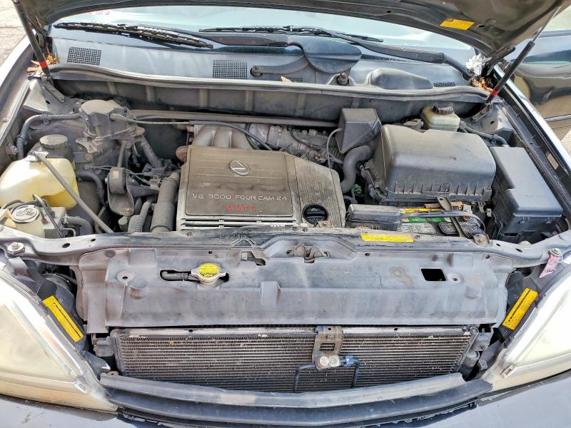 Photo 12 from auction – 2002 LEXUS RX 300 with VIN JTJHF10U520247153