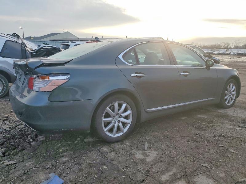 Photo 3 from auction – 2008 LEXUS LS 460 with VIN JTHBL46F985076753