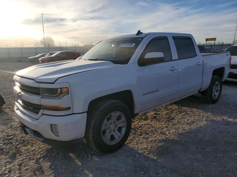 CHEVROLET SILVERADO 2018 with VIN 3GCUKRECXJG343611 - Photo from auction