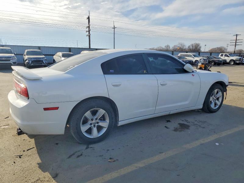 Photo 3 from auction – 2014 DODGE CHARGER with VIN 2C3CDXBG2EH217478