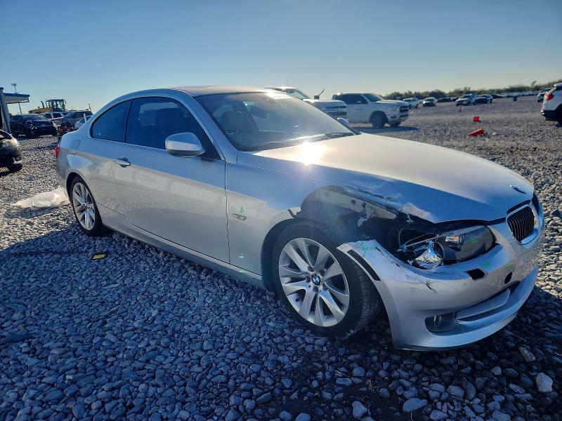 Photo 4 from auction – 2011 BMW 328 I with VIN WBAKE3C52BE558695