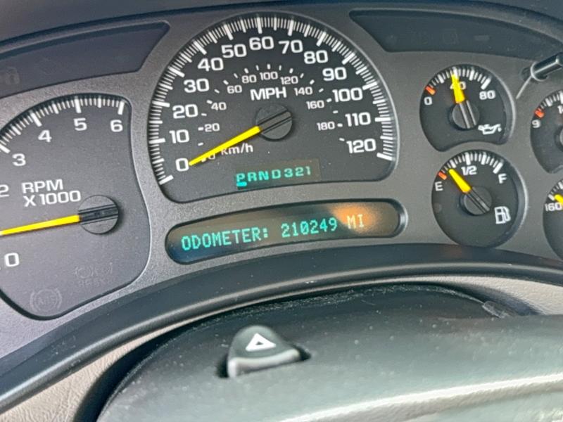 Photo 13 from auction – 2003 CHEVROLET SILVERADO with VIN 2GCEC19T931359159