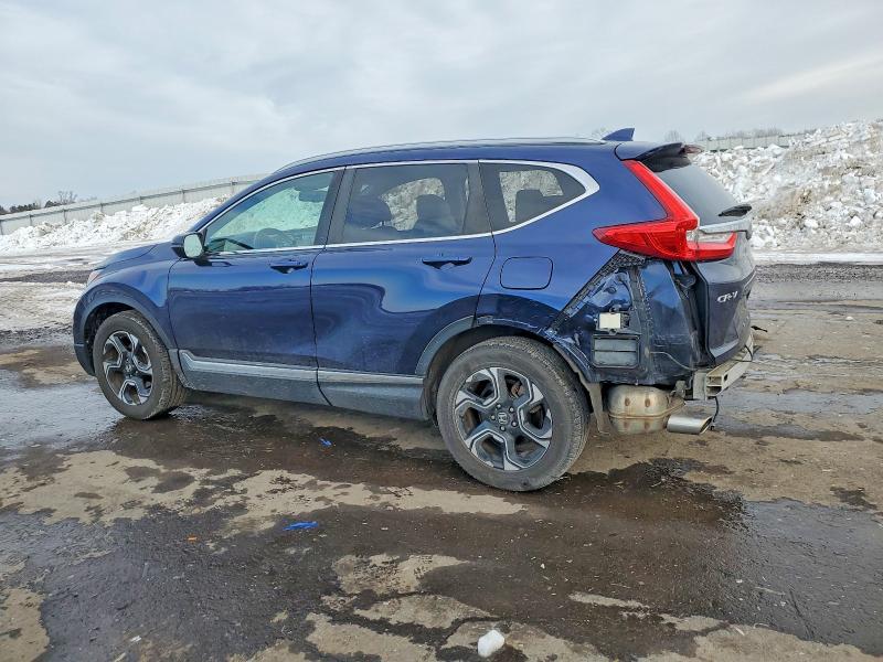Photo 2 from auction – 2018 HONDA CR-V TOURI with VIN 7FARW2H94JE070757