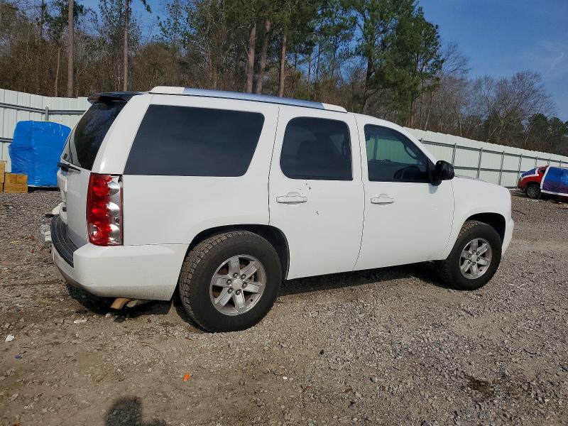 Photo 3 from auction – 2011 GMC YUKON SLE with VIN 1GKS1AE00BR143487