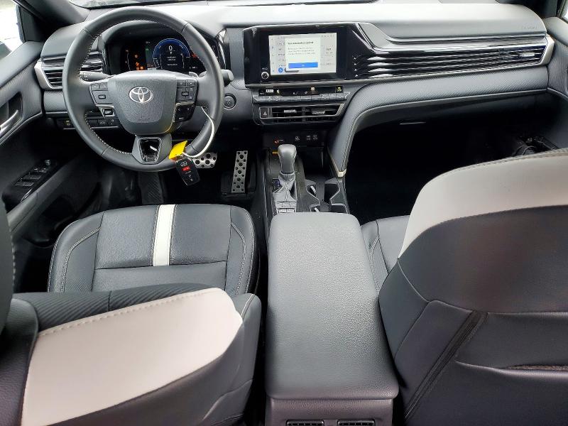 Photo 8 from auction – 2026 TOYOTA CAMRY with VIN 4T1DAACKXTU651971