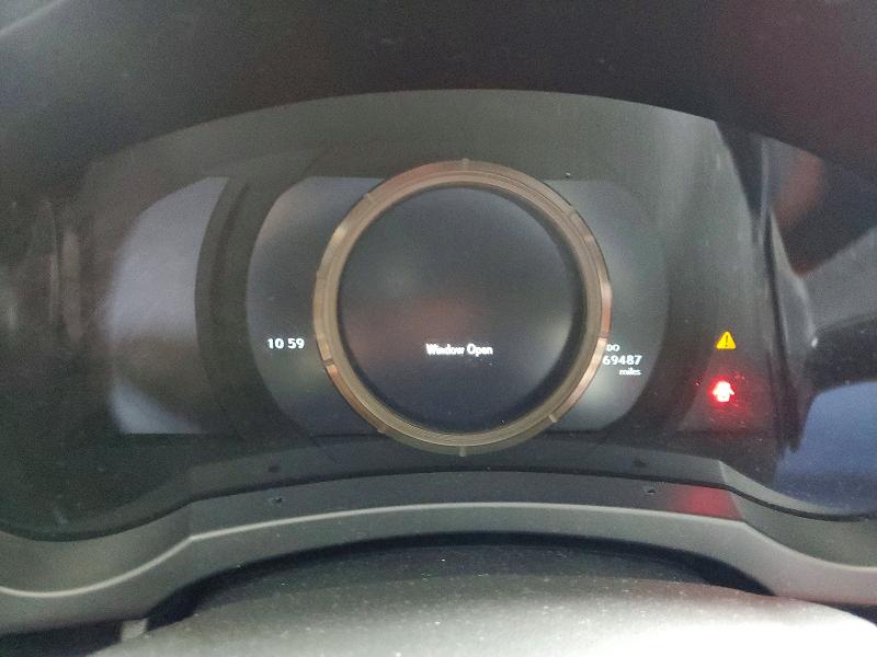 Photo 9 from auction – 2018 LEXUS IS with VIN JTHBZ1D20J5032305
