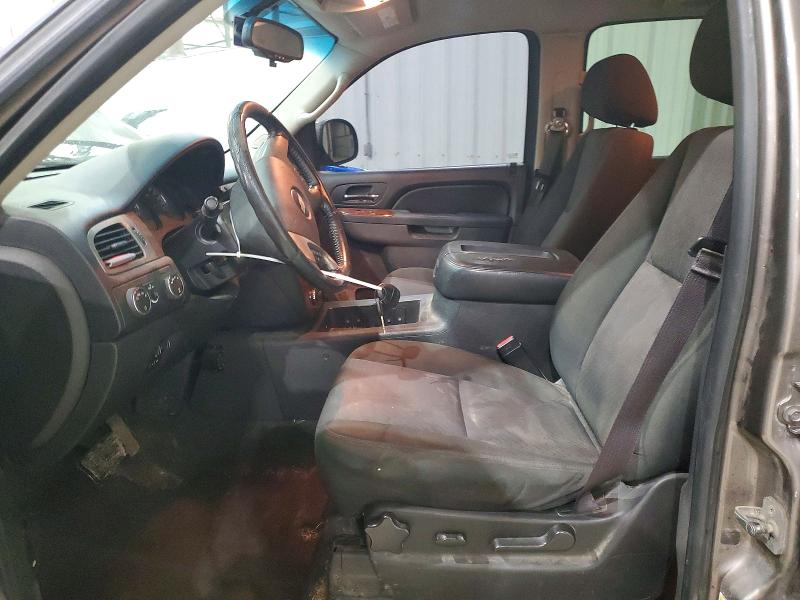 Photo 7 from auction – 2012 CHEVROLET TAHOE K150 with VIN 1GNSKAE05CR218900