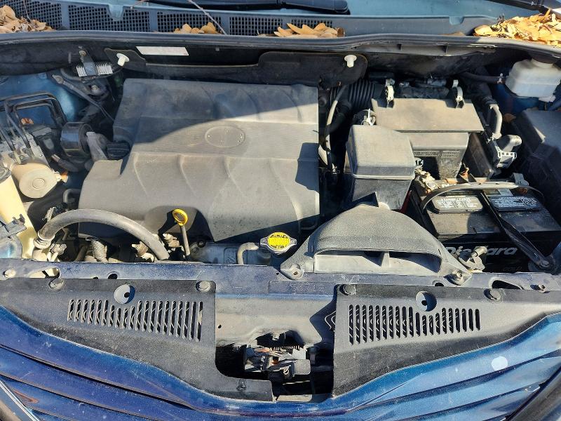 Photo 12 from auction – 2011 TOYOTA SIENNA with VIN 5TDYK3DC4BS169120