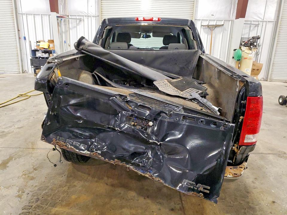 Photo 6 from auction – 2012 GMC SIERRA K15 with VIN 3GTP2VE75CG290103