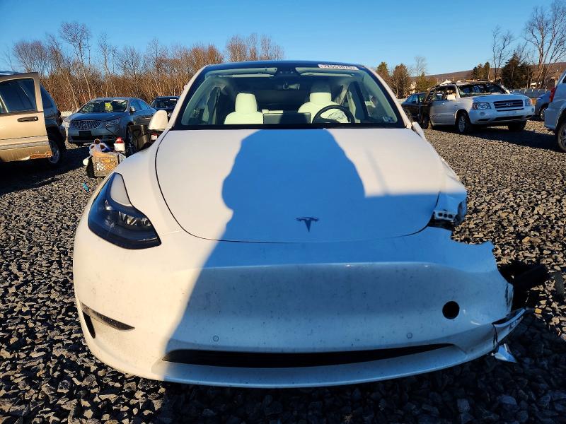 Photo 5 from auction – 2022 TESLA MODEL Y with VIN 7SAYGDEFXNF337449