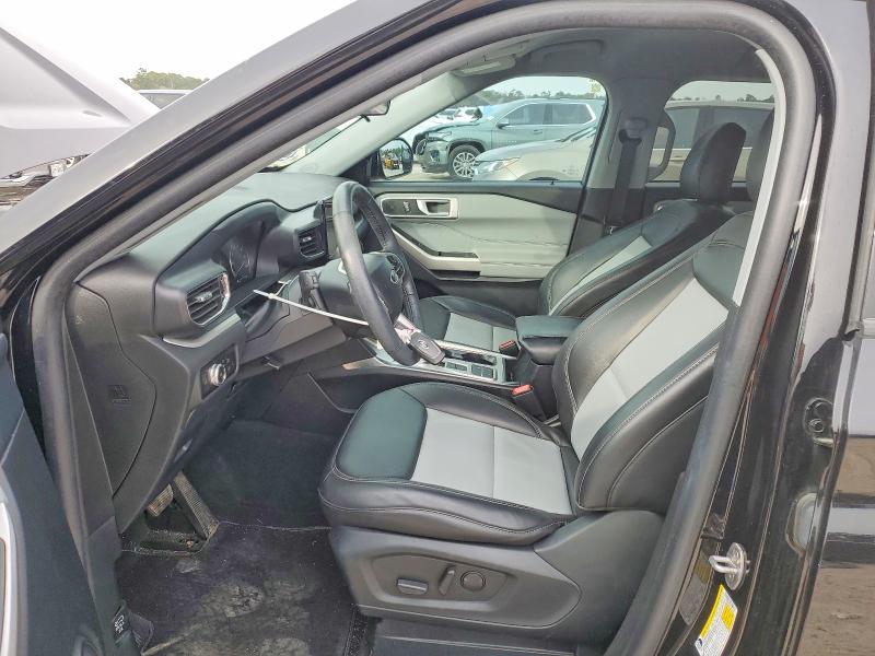 Photo 7 from auction – 2023 FORD EXPLORER X with VIN 1FMSK7DHXPGA76527