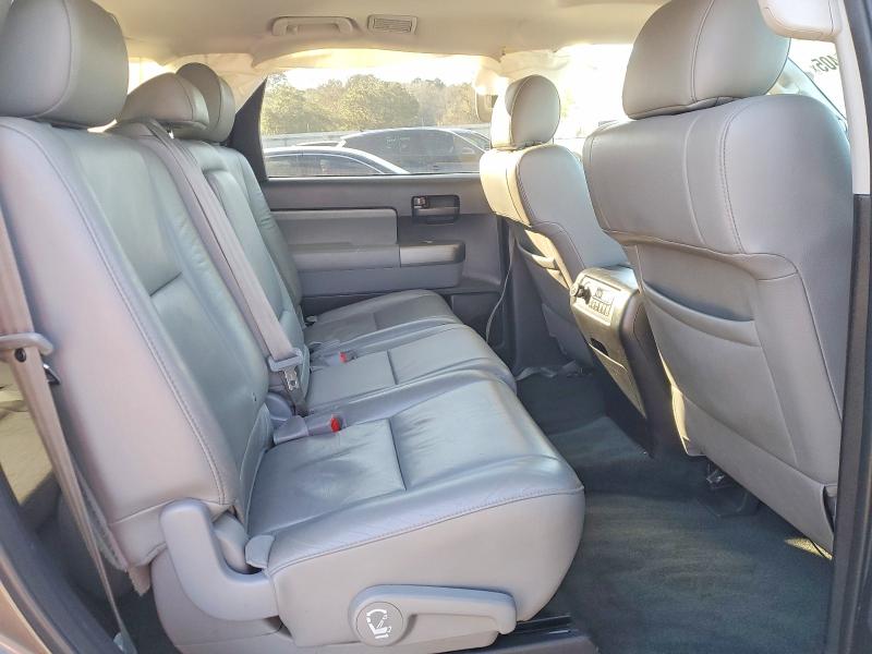 Photo 11 from auction – 2017 TOYOTA SEQUOIA with VIN 5TDZY5G10HS068514