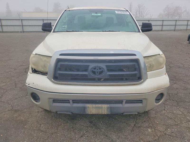 Photo 5 from auction – 2011 TOYOTA TUNDRA with VIN 5TFUM5F16BX022422