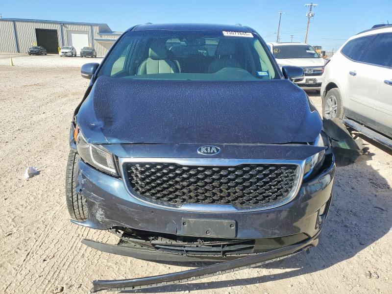 Photo 5 from auction – 2017 KIA SEDONA EX with VIN KNDMC5C12H6263481