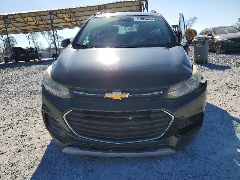 Photo 5 from auction – 2017 CHEVROLET TRAX 1LT with VIN 3GNCJLSB8HL278595