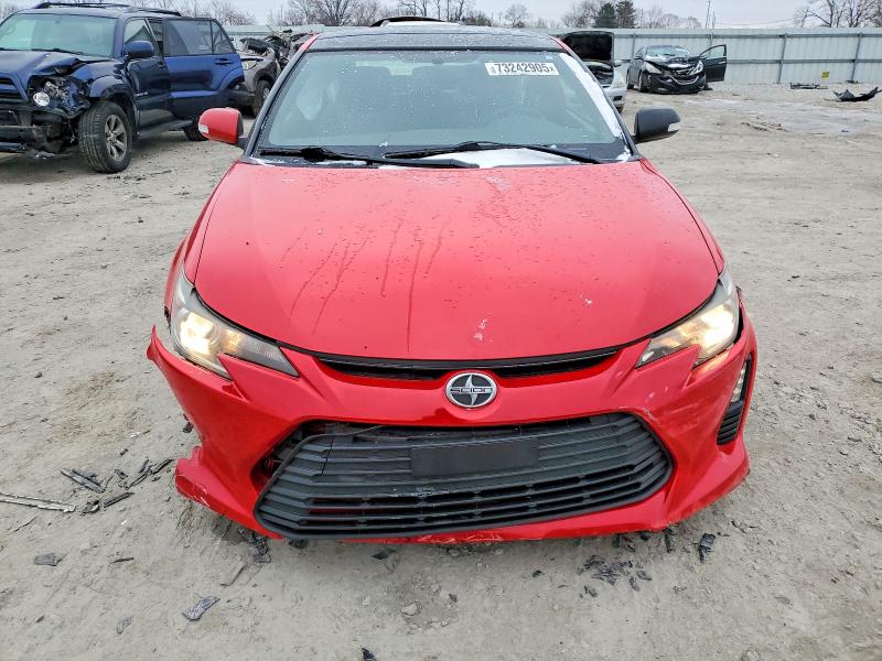 Photo 5 from auction – 2015 TOYOTA SCION TC with VIN JTKJF5C74F3094070